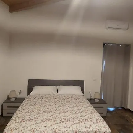 Konukevi Arrogante Di Simona -